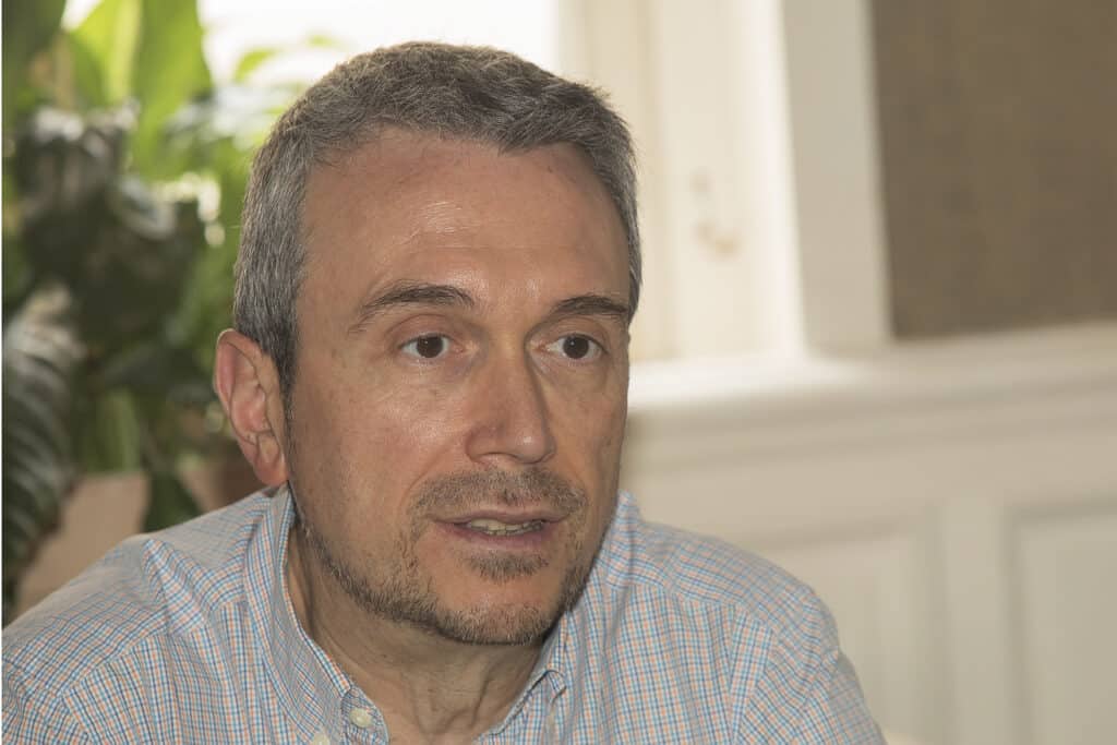 Jak optimalizovat IT operace v cloudu 5 Ángel Montero, Enterprise Architect of Hclsoftware