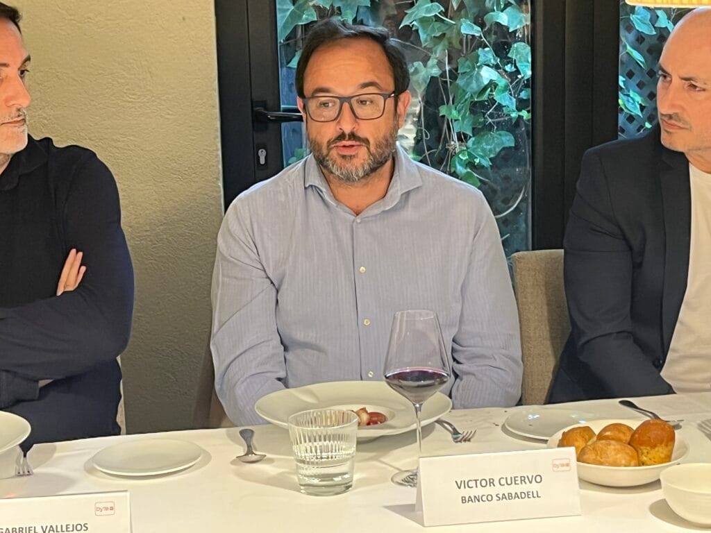 Victor Cuervo, vedoucí architektury z Banco Sabadell